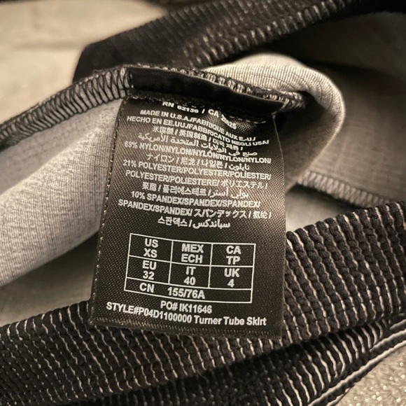 Guess by Marciano skirt - Picture 6 of 7